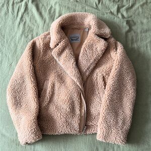 Levi Strauss Cozy Sherpa Oversized Jacket